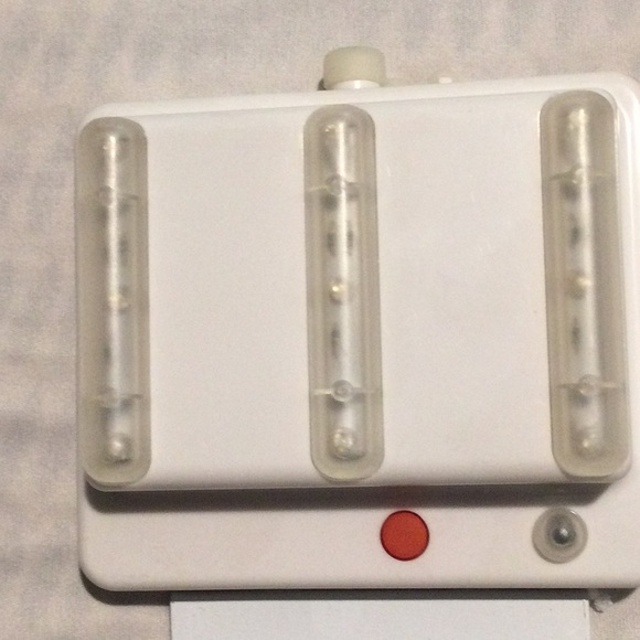 Lighting - Picture 6 of 7